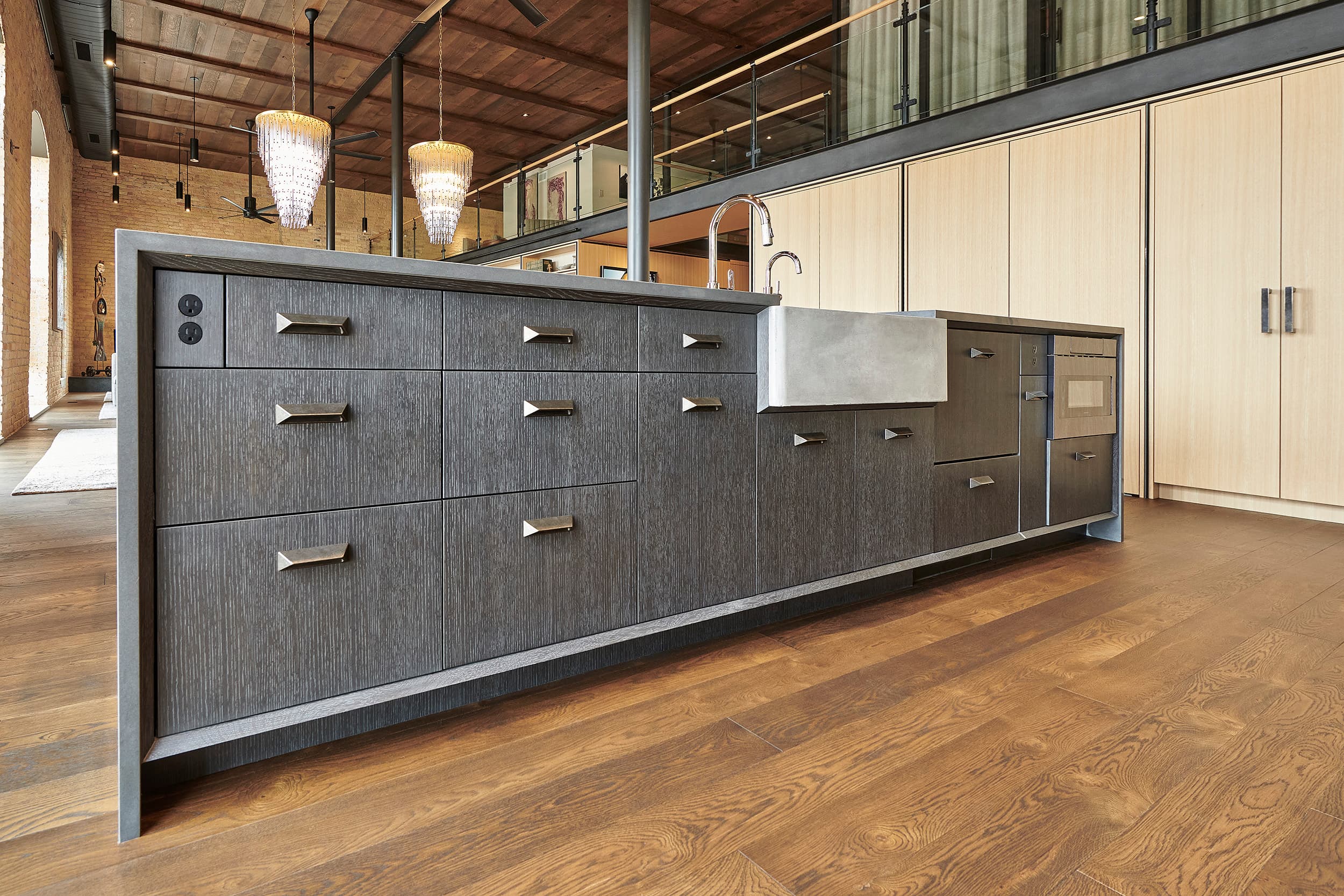 Custom Additional Islands: Kitchencabinets 3477
