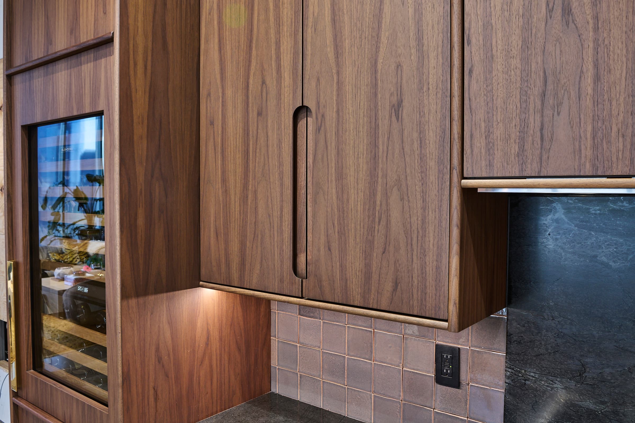 Custom Loft Integrated Pulls: Lofts 214 Sm