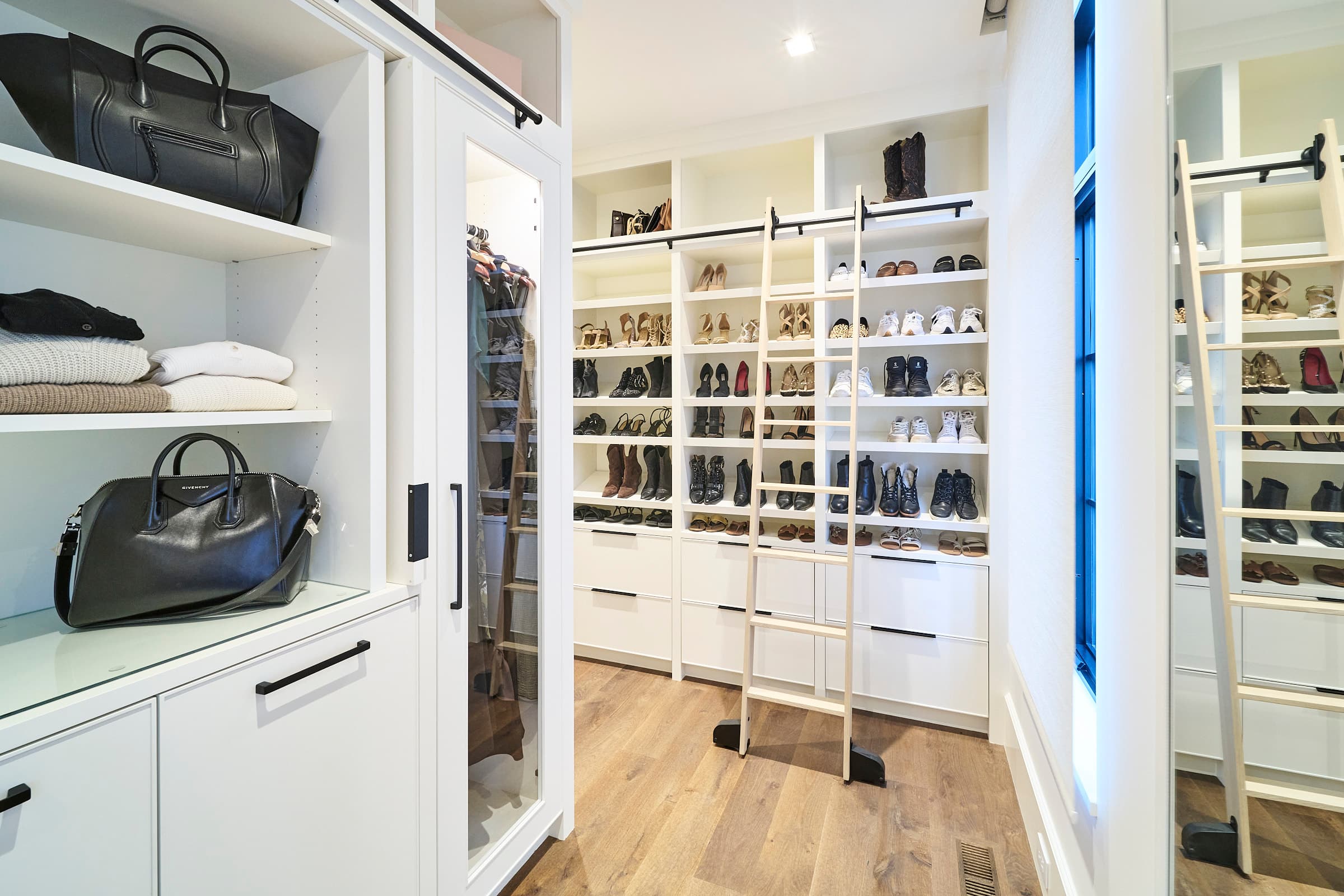 Bespoke custom cabinetry in Full Stretch: .1 Library Ladder