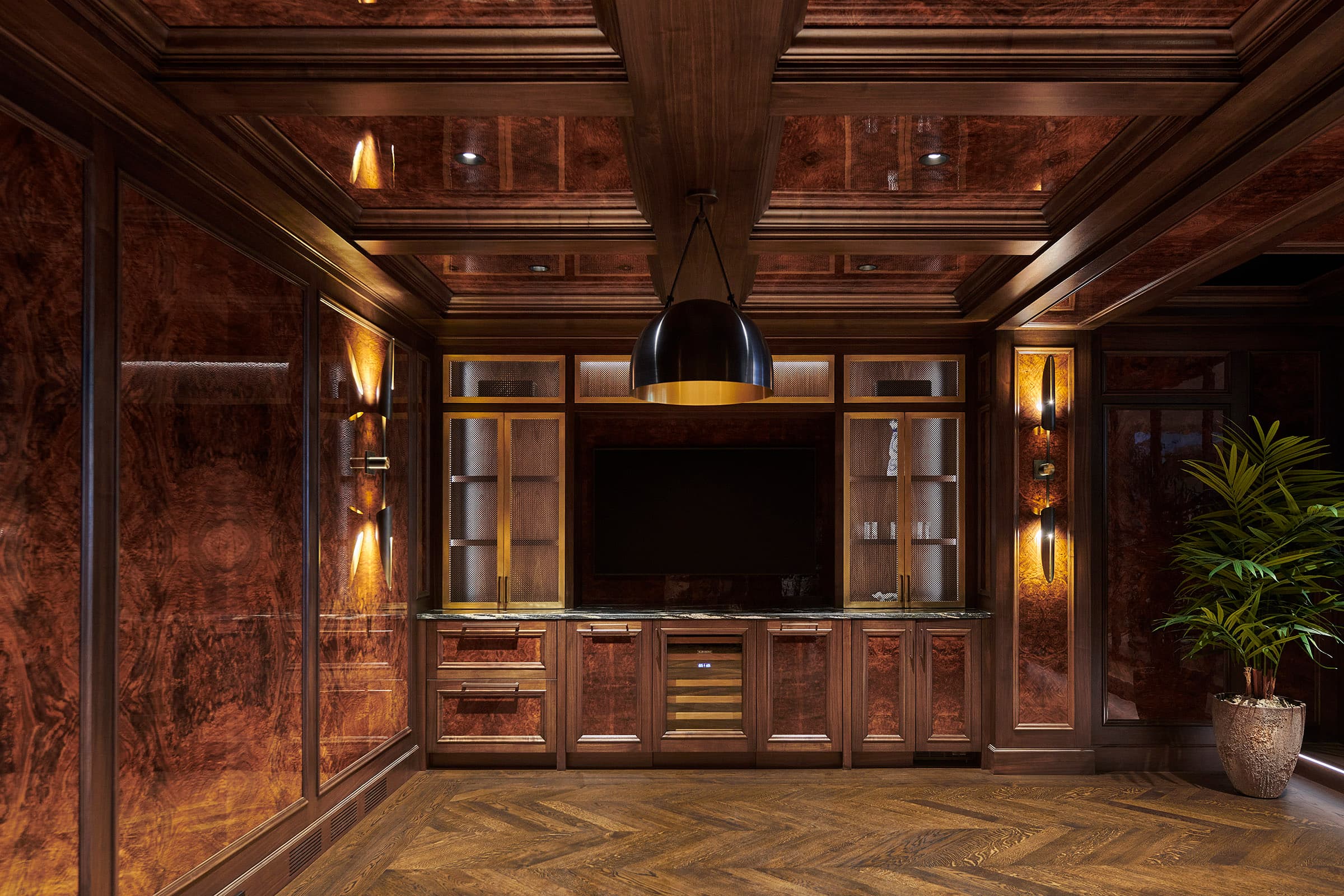 Bespoke custom cabinetry in Smoke Strike: X Cigarroom3